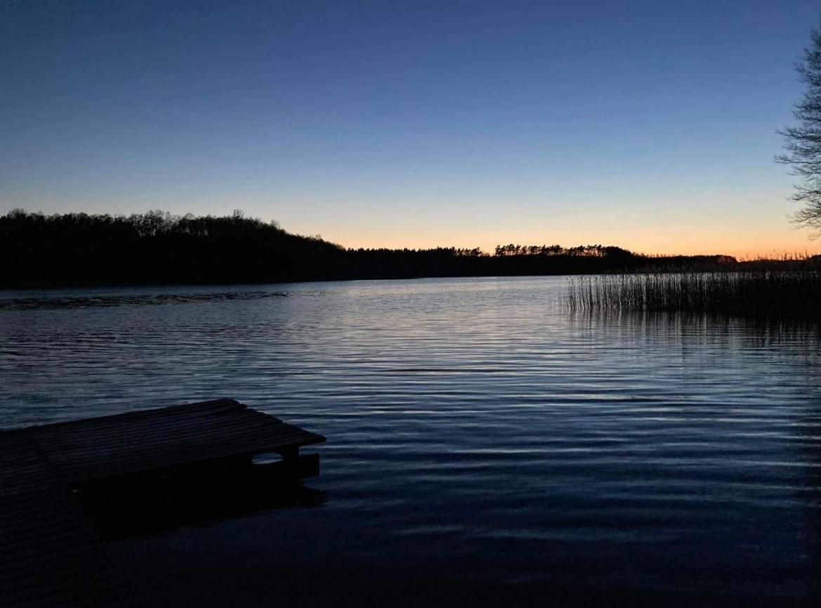Kokolinko- Dom Caloroczny Na Mazurach Villa Swietajno  Buitenkant foto